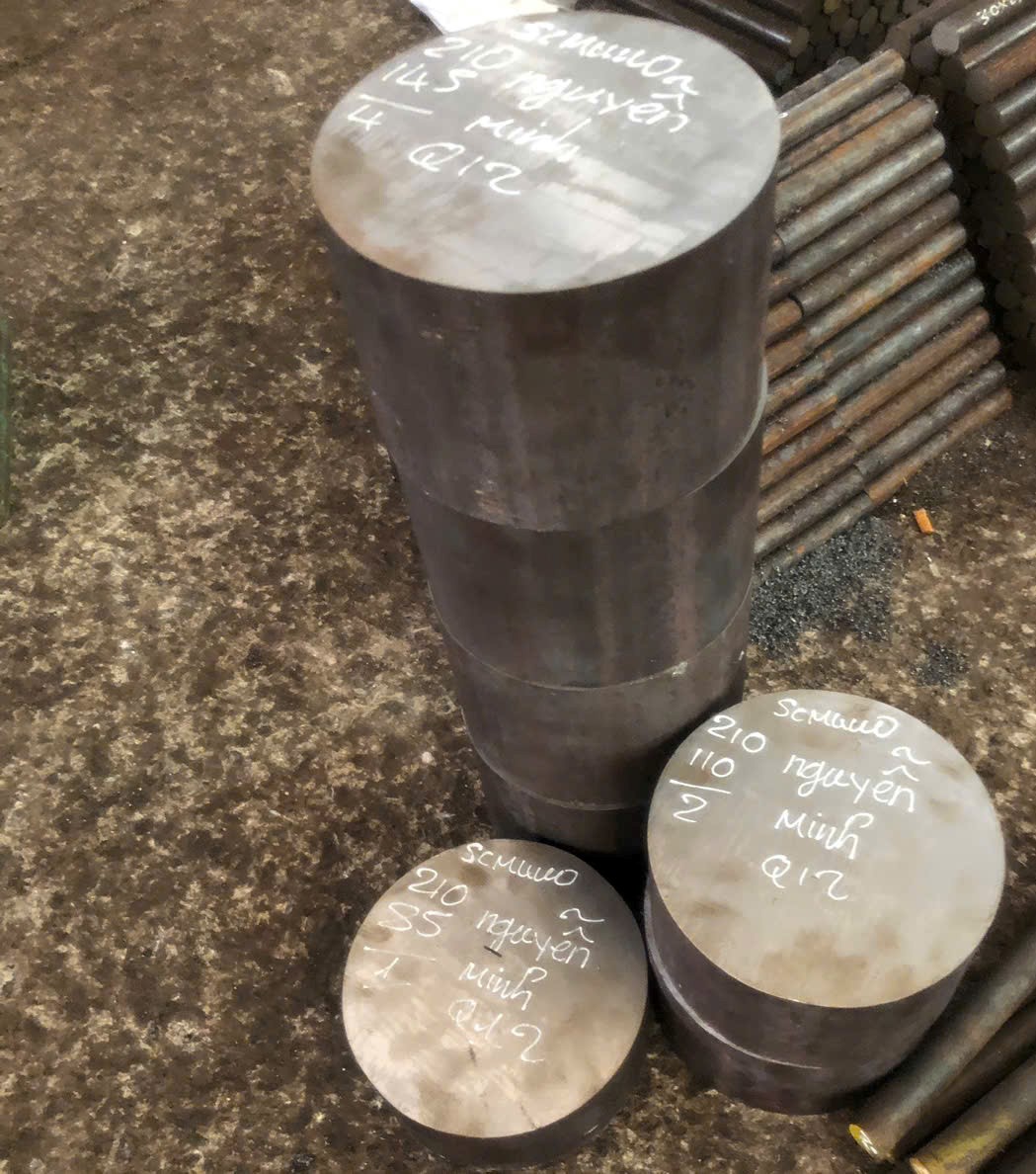 THÉP TRÒN ĐẶC SCM440 PHI 210