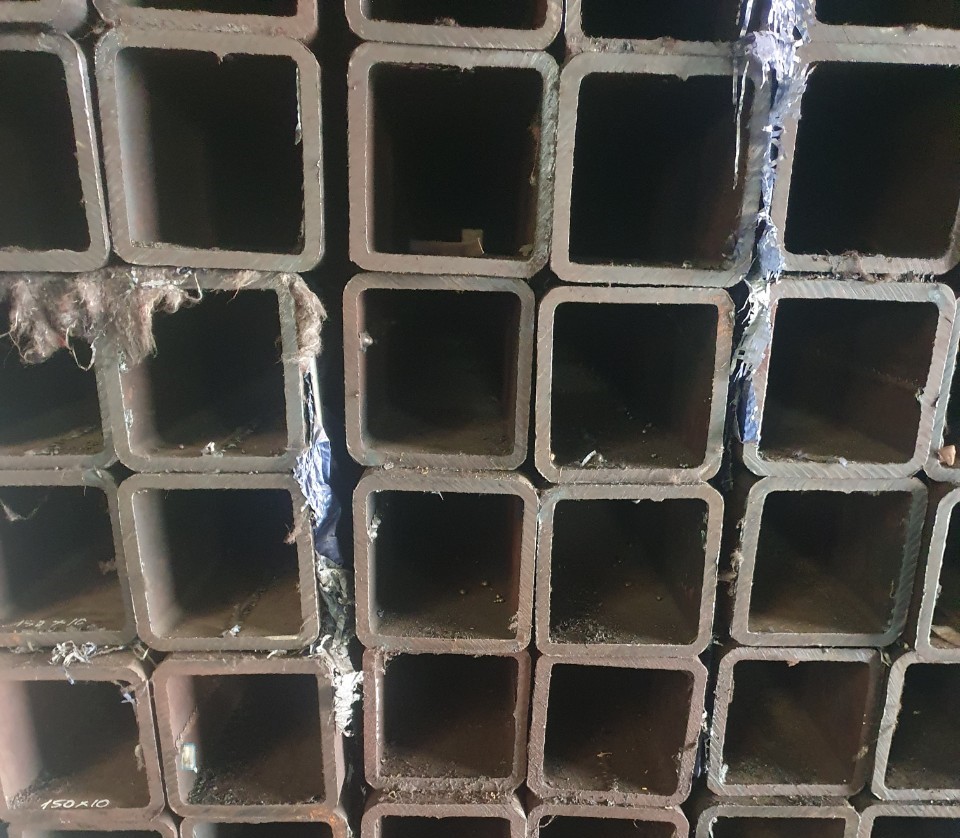 thép hộp 150x150x10mm Q355B