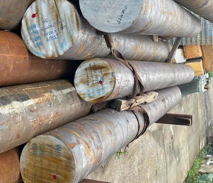 THÉP TRÒN ĐẶC HỢP KIM SCM440 PHI 390