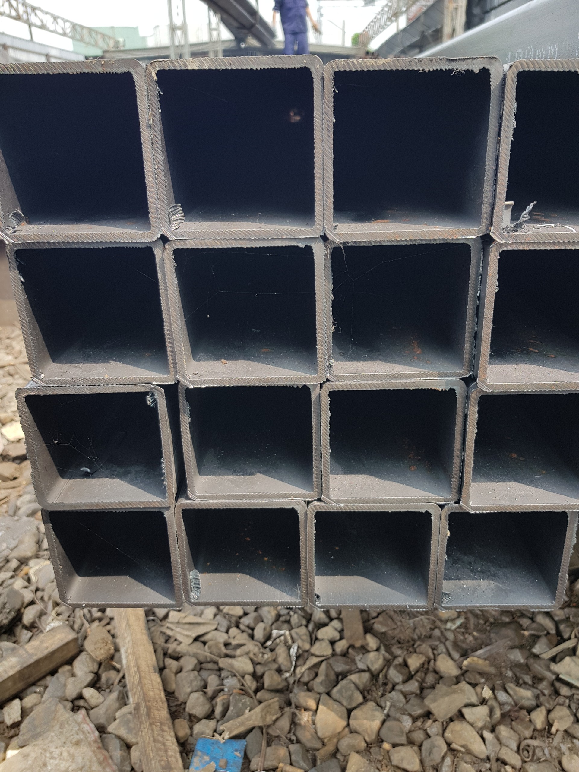 THÉP HỘP 140X140X6MM/ THÉP HỘP 140X140X6LY