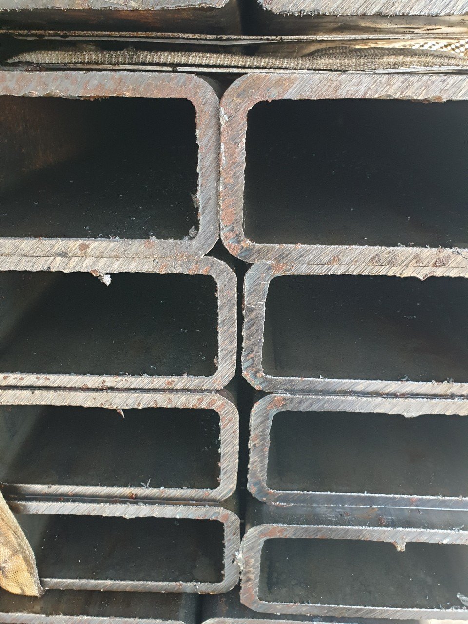 THÉP HỘP 200x100x12MM MÁC Q355B 