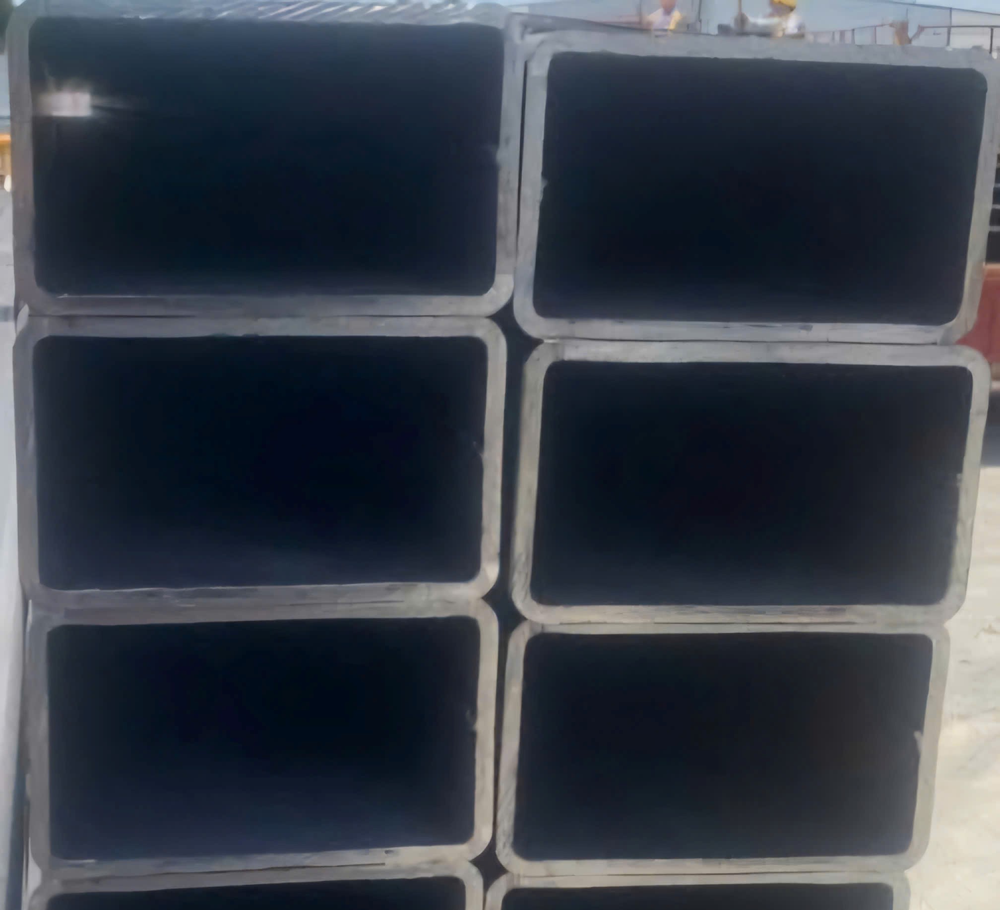 THÉP HỘP CHỮ NHẬT 400X200X12MM Q235B