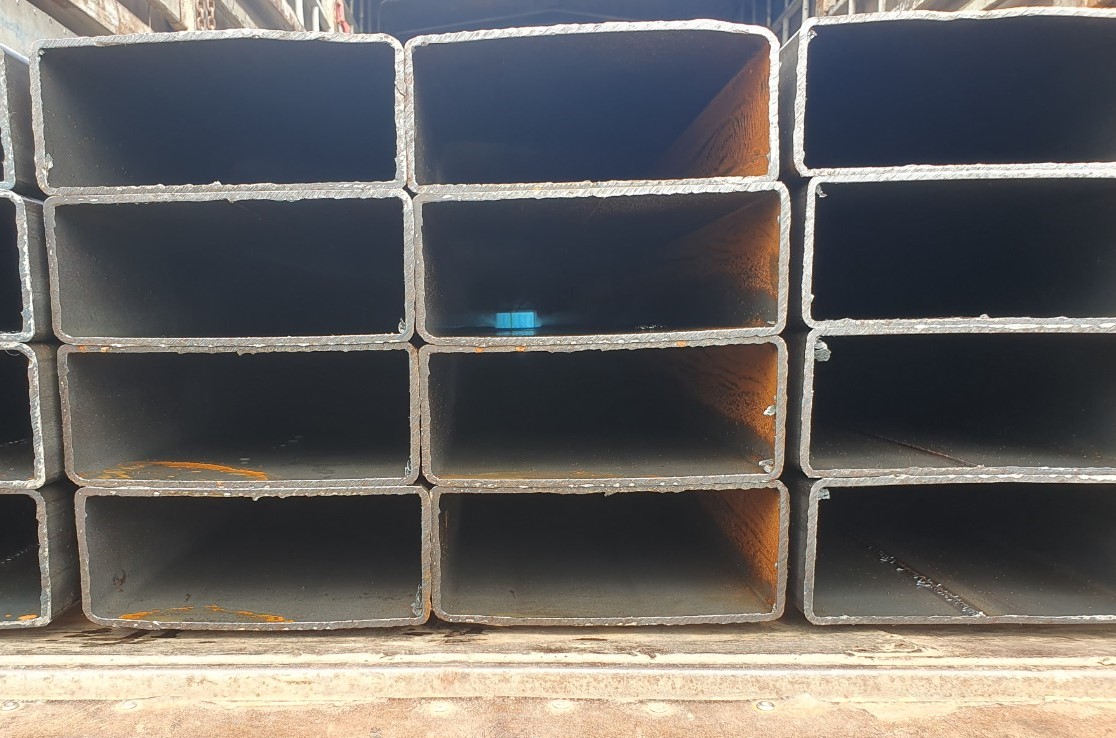 THÉP HỘP CHỮ NHẬT 100X250X5LY Q235B