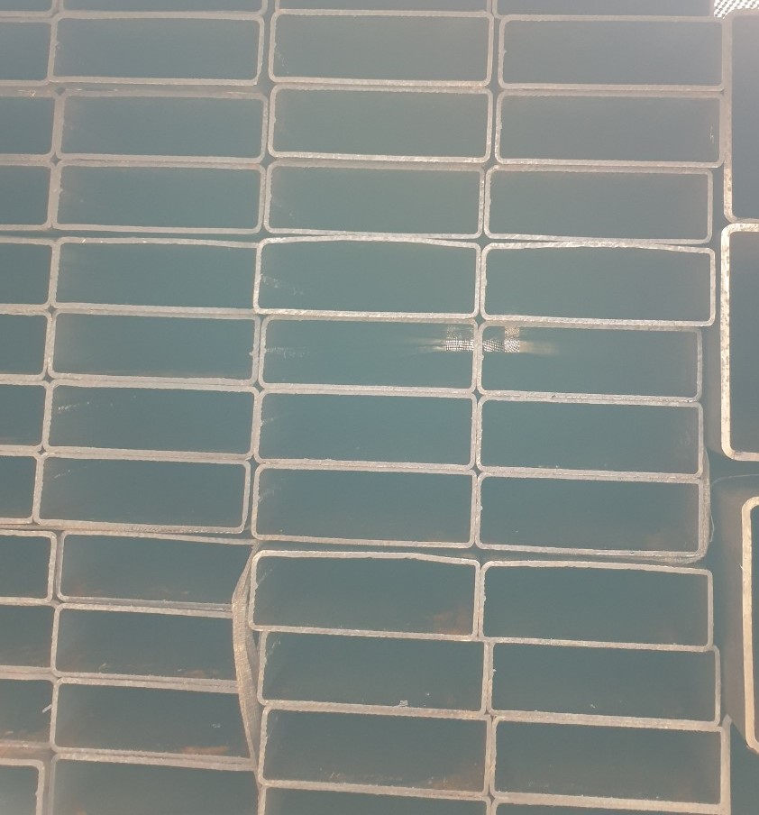 THÉP HỘP CHỮ NHẬT 300X100X5MM