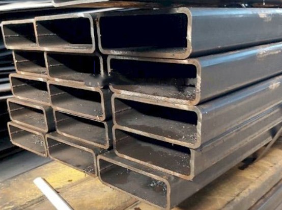 THÉP HỘP CHỮ NHẬT 50X150X6MM