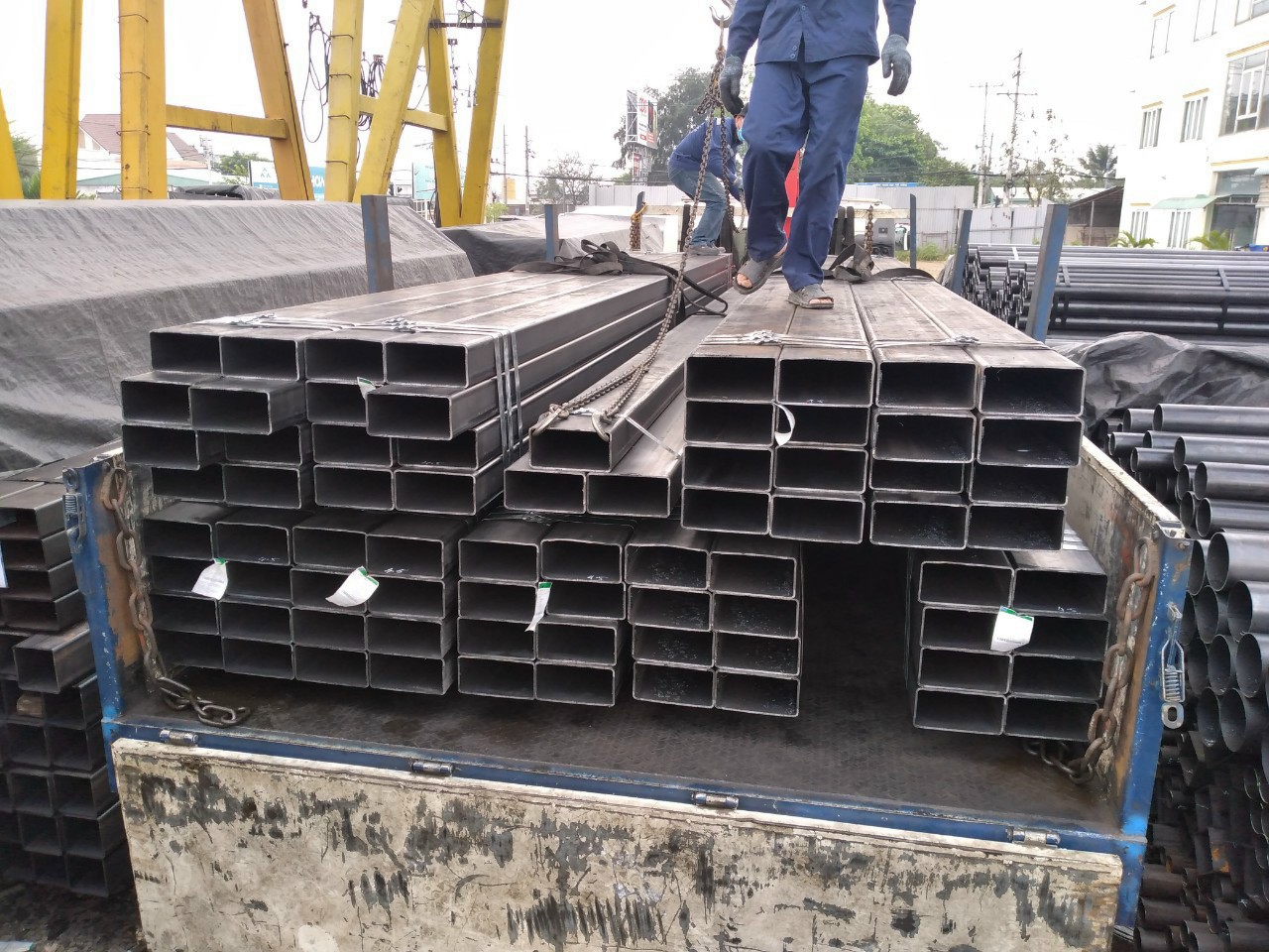 THÉP HỘP CHỮ NHẬT 30X60X3LY/3MM/3LI