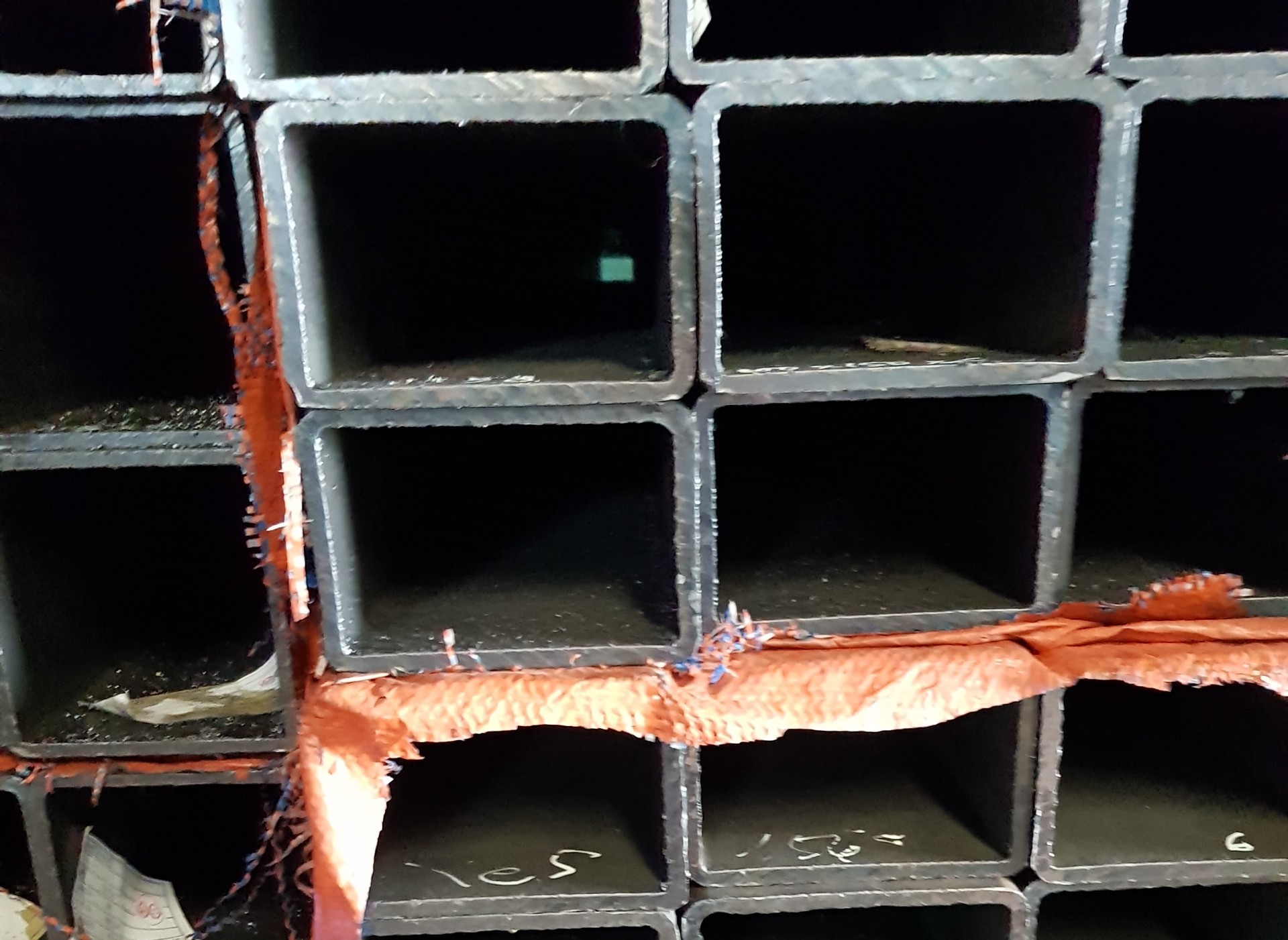THÉP HỘP Q355B100X150X8X6000MM