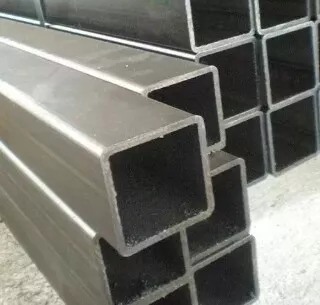 THÉP HỘP VUÔNG 60X60X4MM