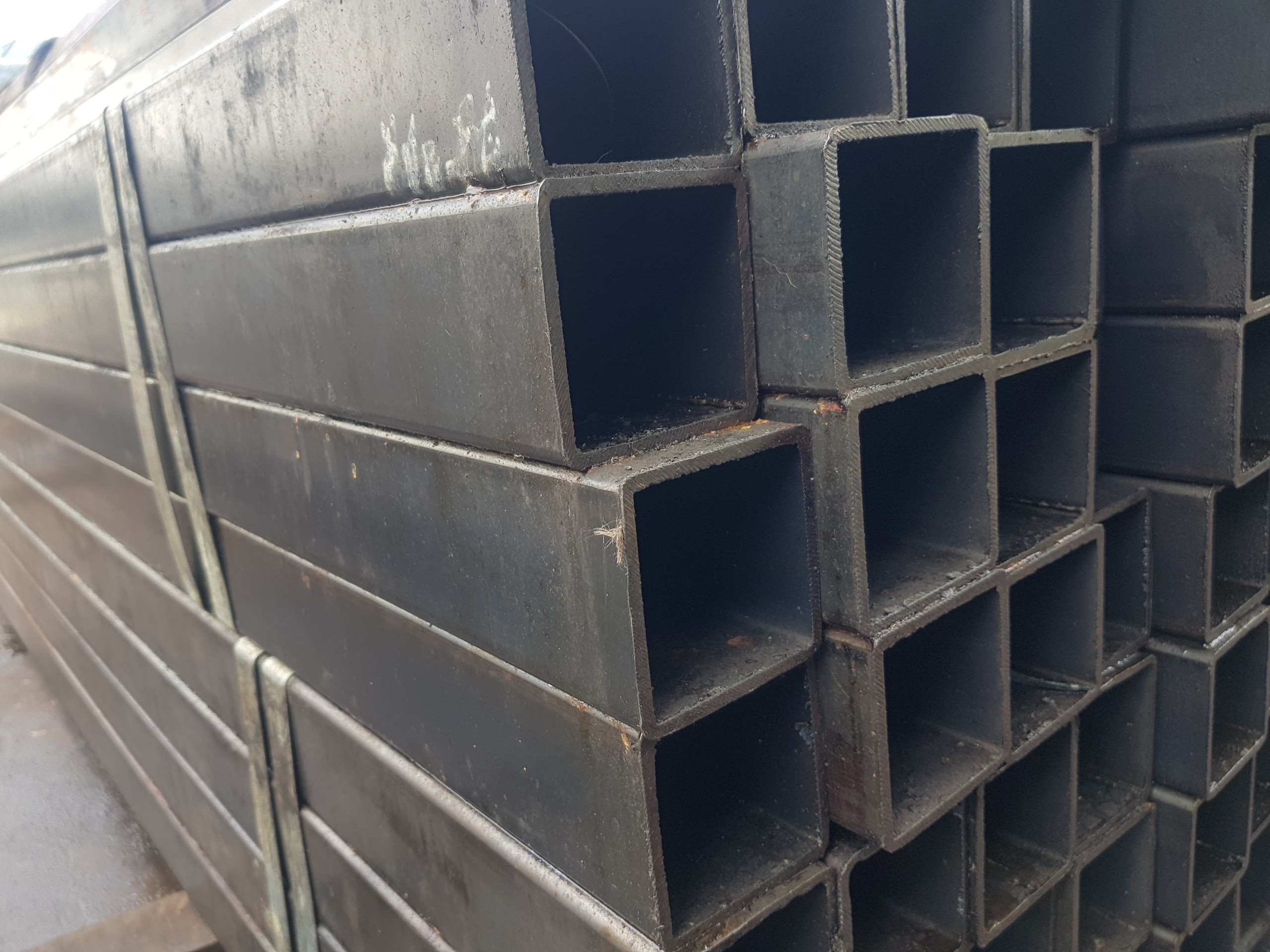 THÉP HỘP VUÔNG 140X140X8LY Q235B