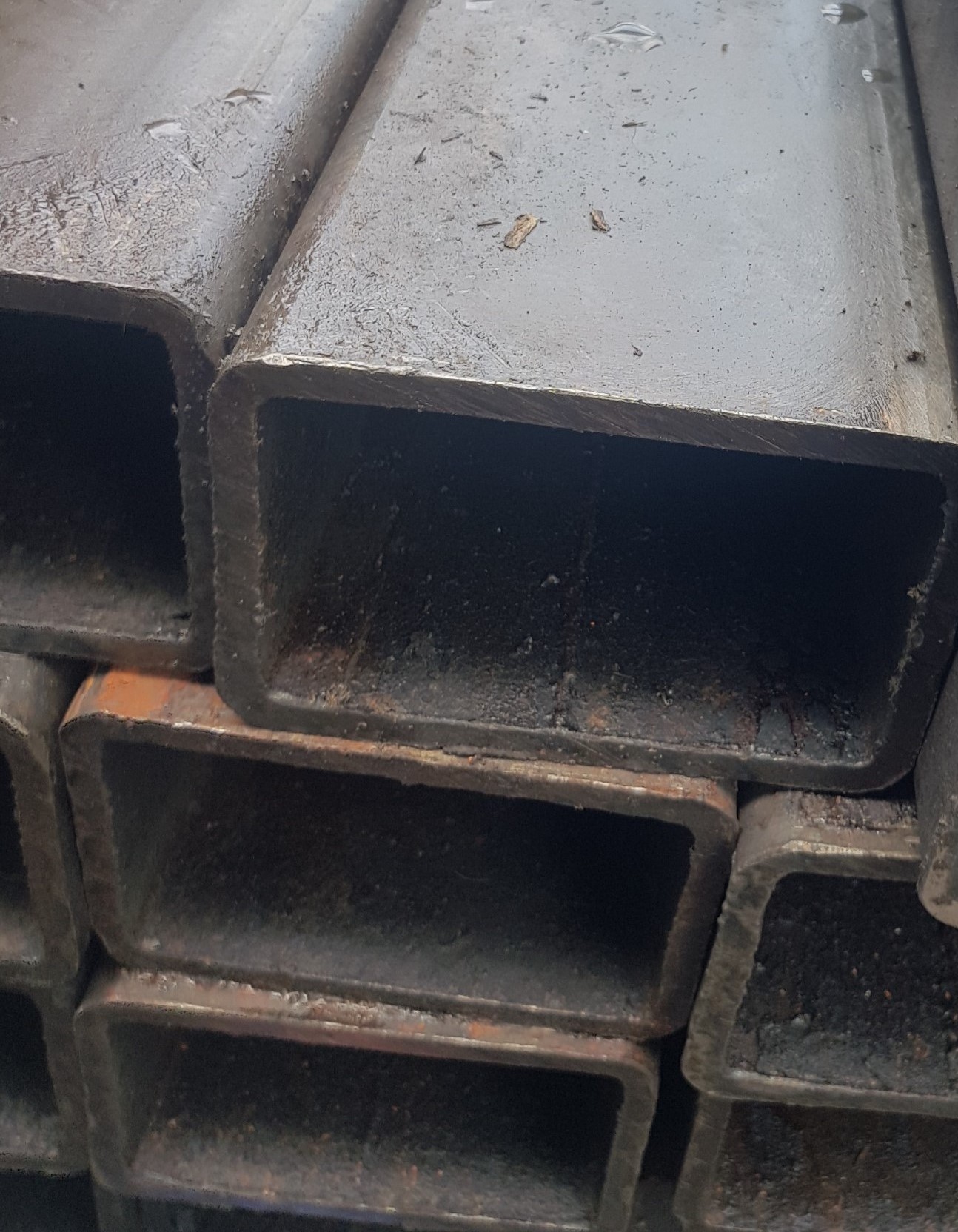 THÉP HỘP CHỮ NHẬT 100X200 DÀY 2.5MM/ 3MM/ 4MM/ 5MM/6MM/8MM/10MM/12MM/14MM