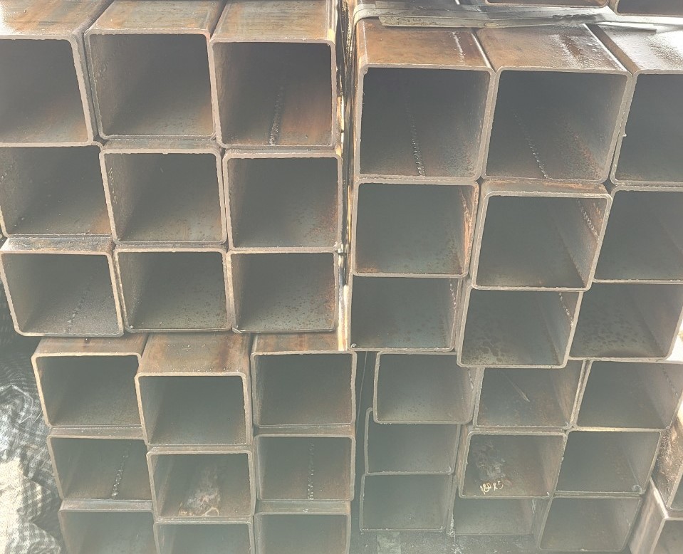 THÉP HỘP VUÔNG 180X180X5MM