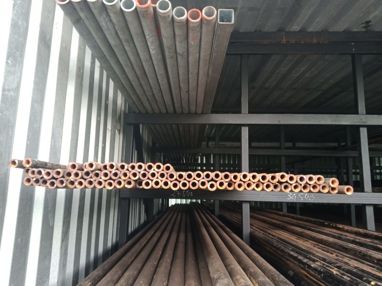 THÉP ỐNG ĐEN ĐÚC PHI 17