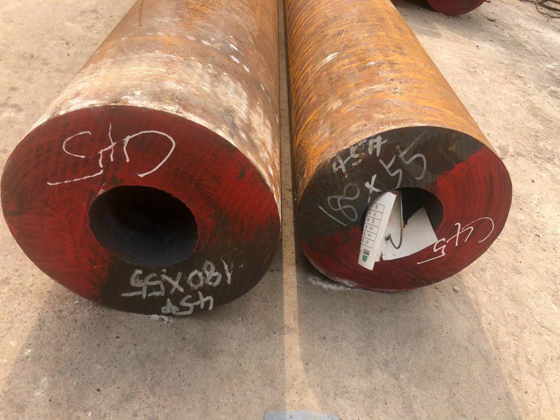 THÉP ỐNG ĐÚC S45C D150 PHI 180X55LY TRUNG QUỐC