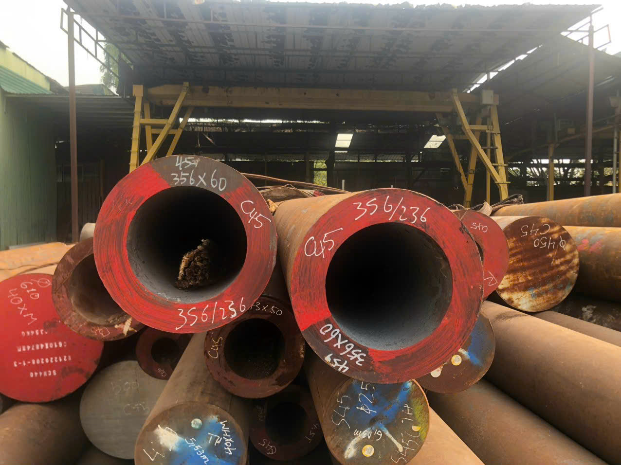 THÉP ỐNG ĐÚC S45C D350 PHI 356X60LY TRUNG QUỐC
