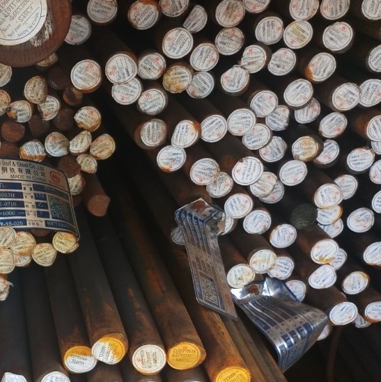 THÉP TRÒN ĐẶC PHI 32- THÉP THANH TRÒN PHI 32 - THÉP LÁP TRÒN ĐẶC PHI 32